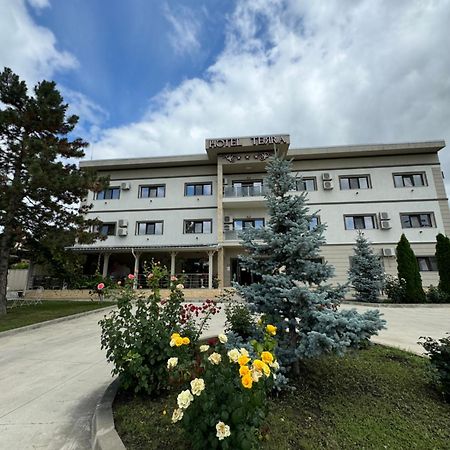 Hotel Terra Iasi Valea Lupului  Ngoại thất bức ảnh