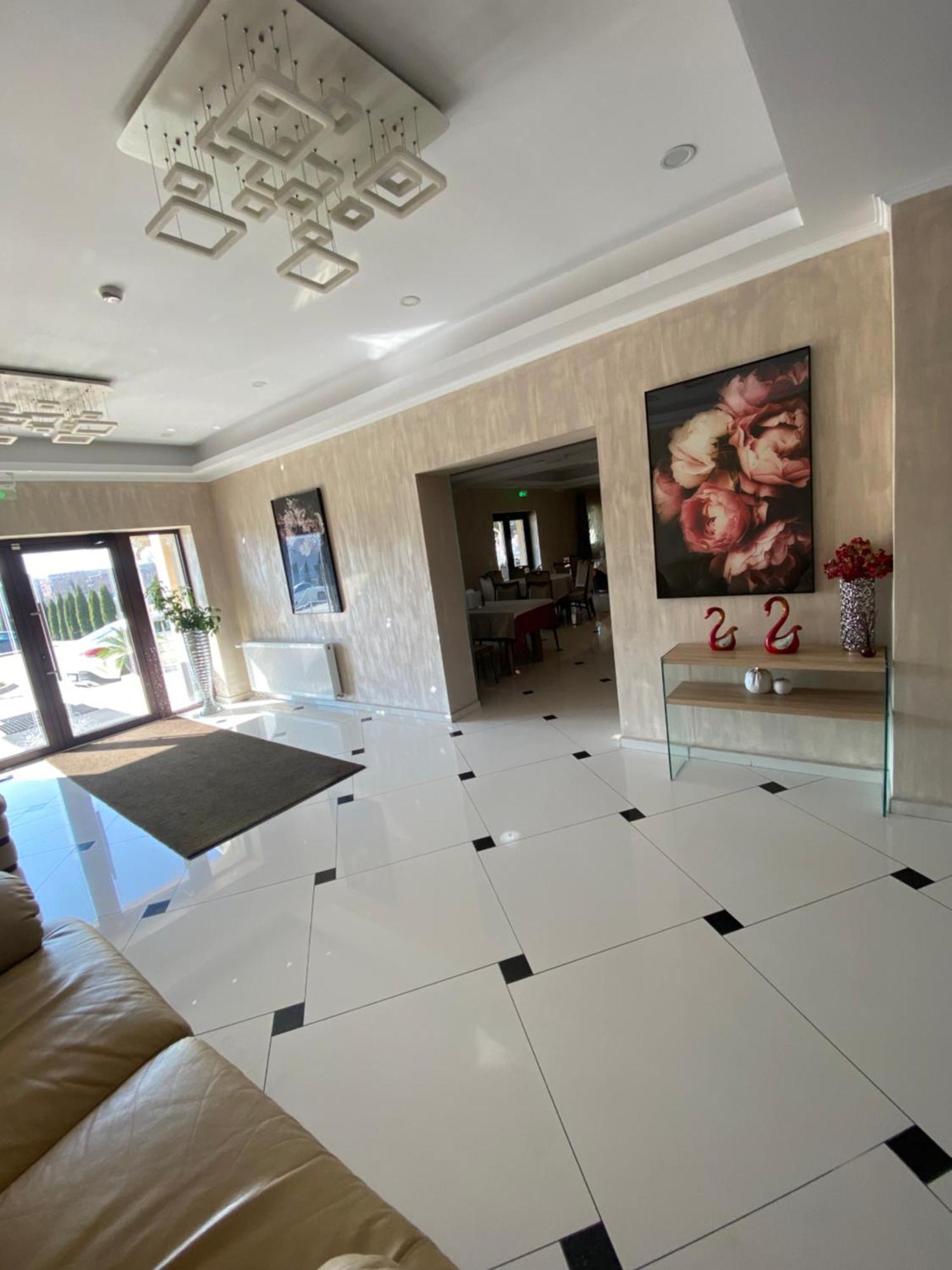 Hotel Terra Iasi Valea Lupului  Ngoại thất bức ảnh